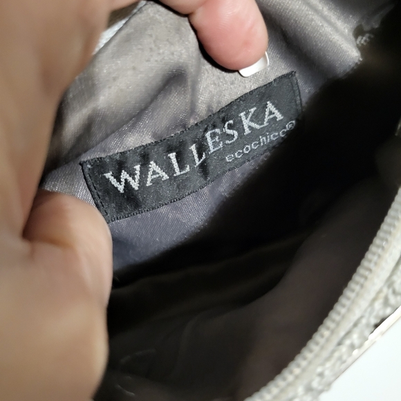 HANDMADE WALLESKA SODA TAB CLUTCH WRISTLET - Picture 6 of 9